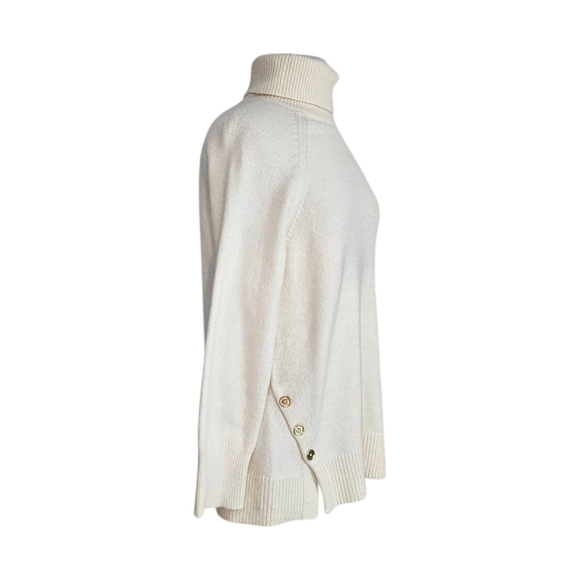 Michael Kors Decorative Button Oversized White Turtleneck Sweater - Picture 2 of 7